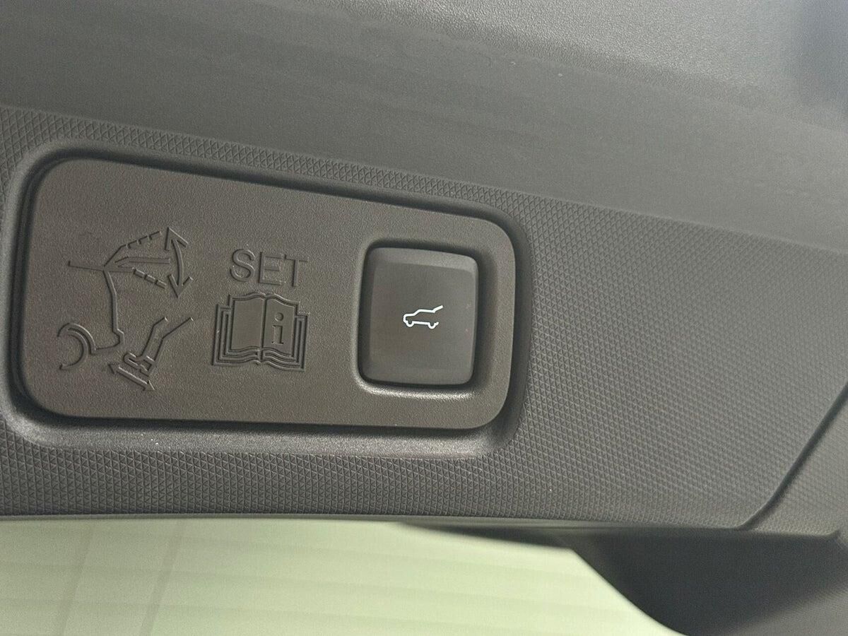 Ford Mustang Mach-E Standard Range billede 19