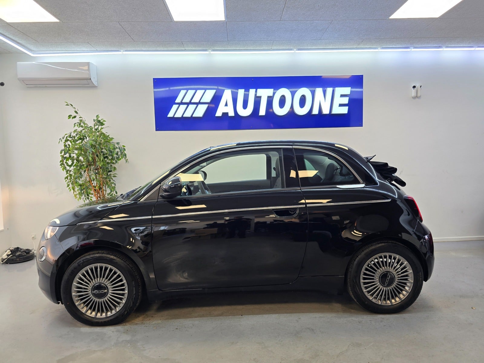 Billede af Fiat 500e 42 Icon Cabrio
