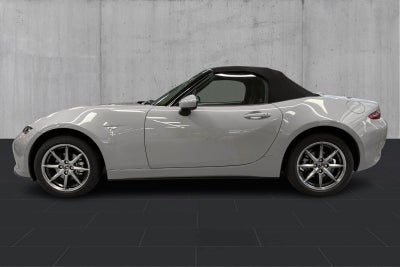 Mazda MX-5 SkyActiv-G 132 Roadster Exclusive-Line - 1