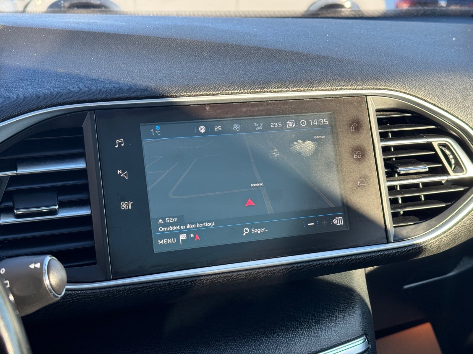 Billede af Peugeot 308 1,6 BlueHDi 120 Allure Sky SW