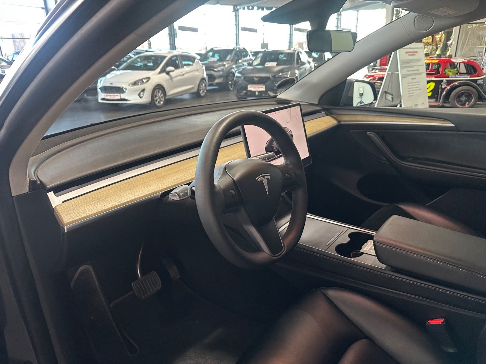 Tesla Model Y, Billede 9