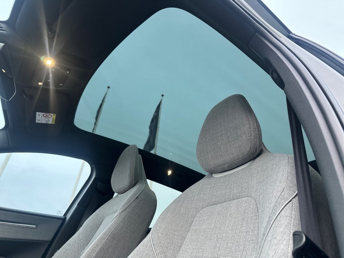 Volvo EX30 Twin Performance Ultra billede 18