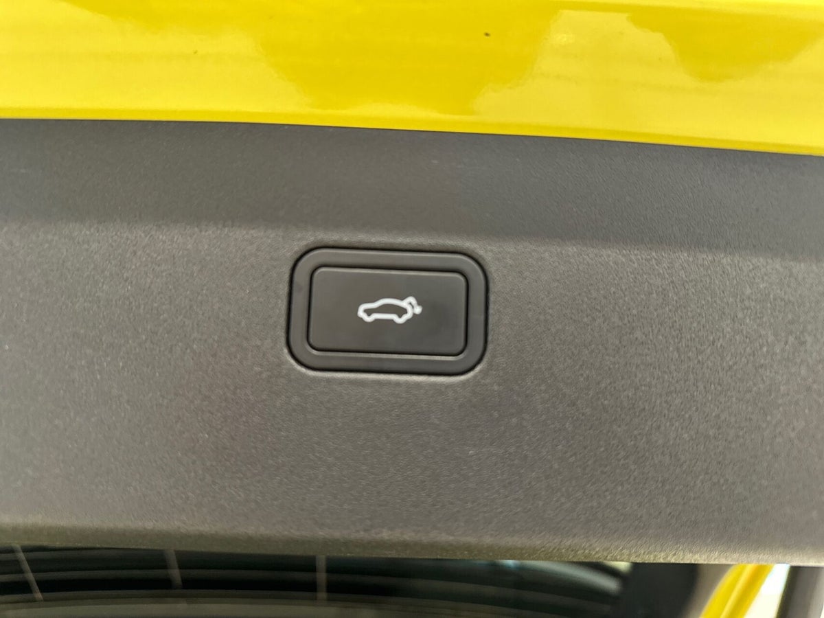 Volvo EX30 Extended Range Ultra billede 19