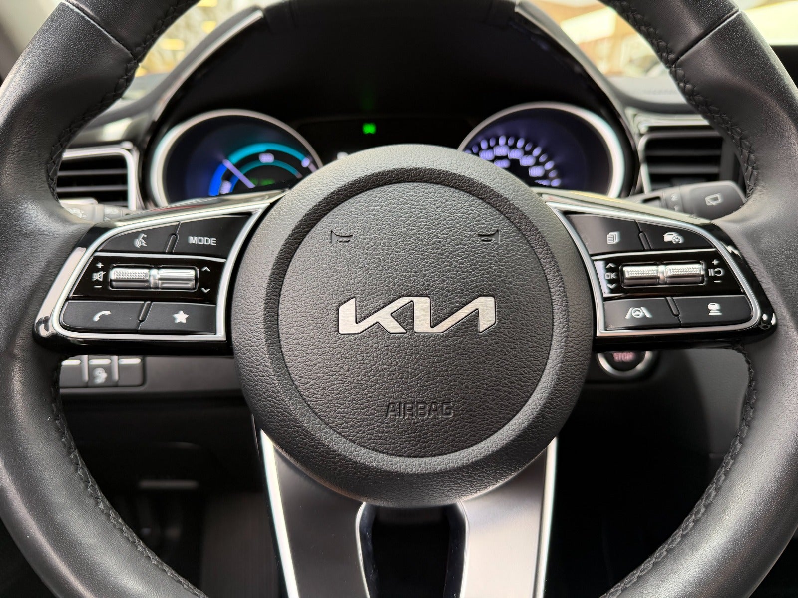 Kia Ceed PHEV Prestige SW DCT
