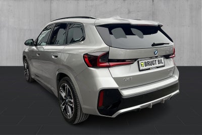 BMW iX1 eDrive20 M-Sport Pro - 2