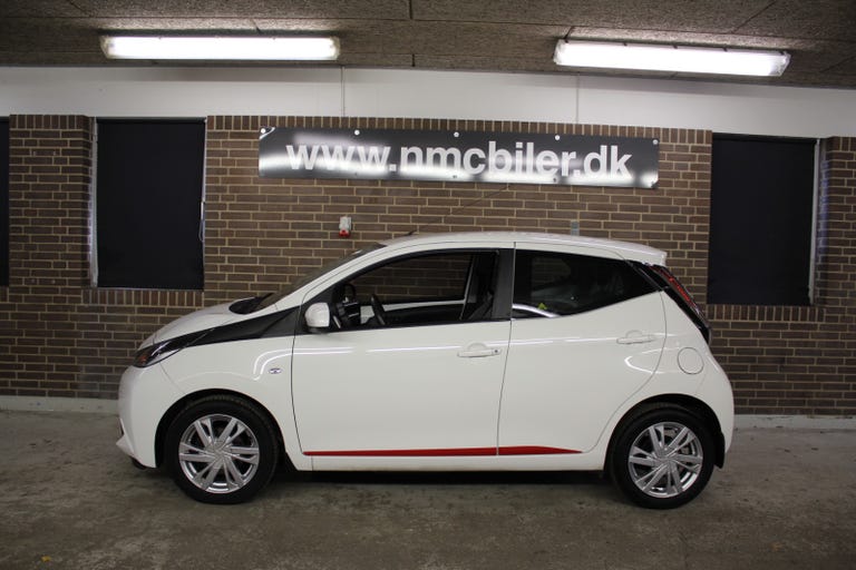 Toyota Aygo VVT-i x-press