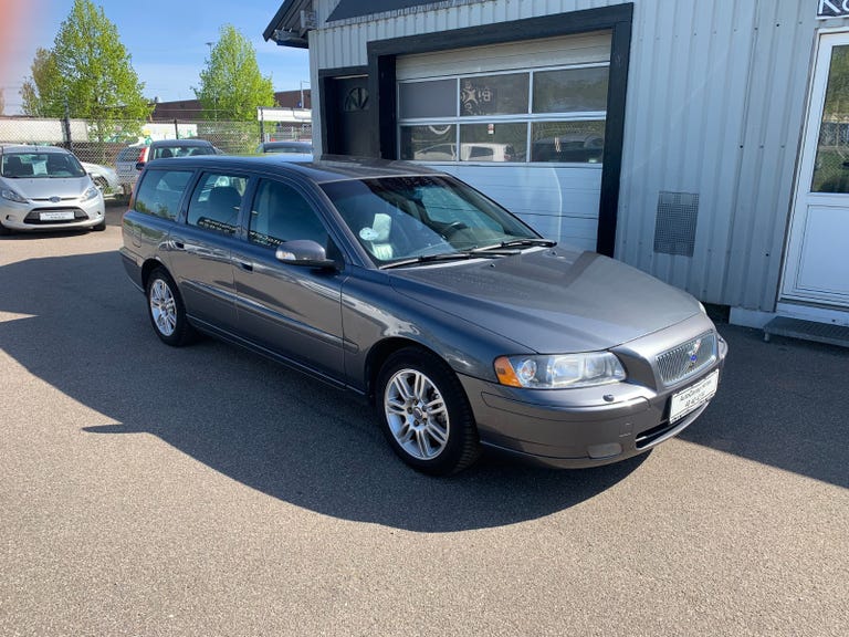 Volvo V70 170