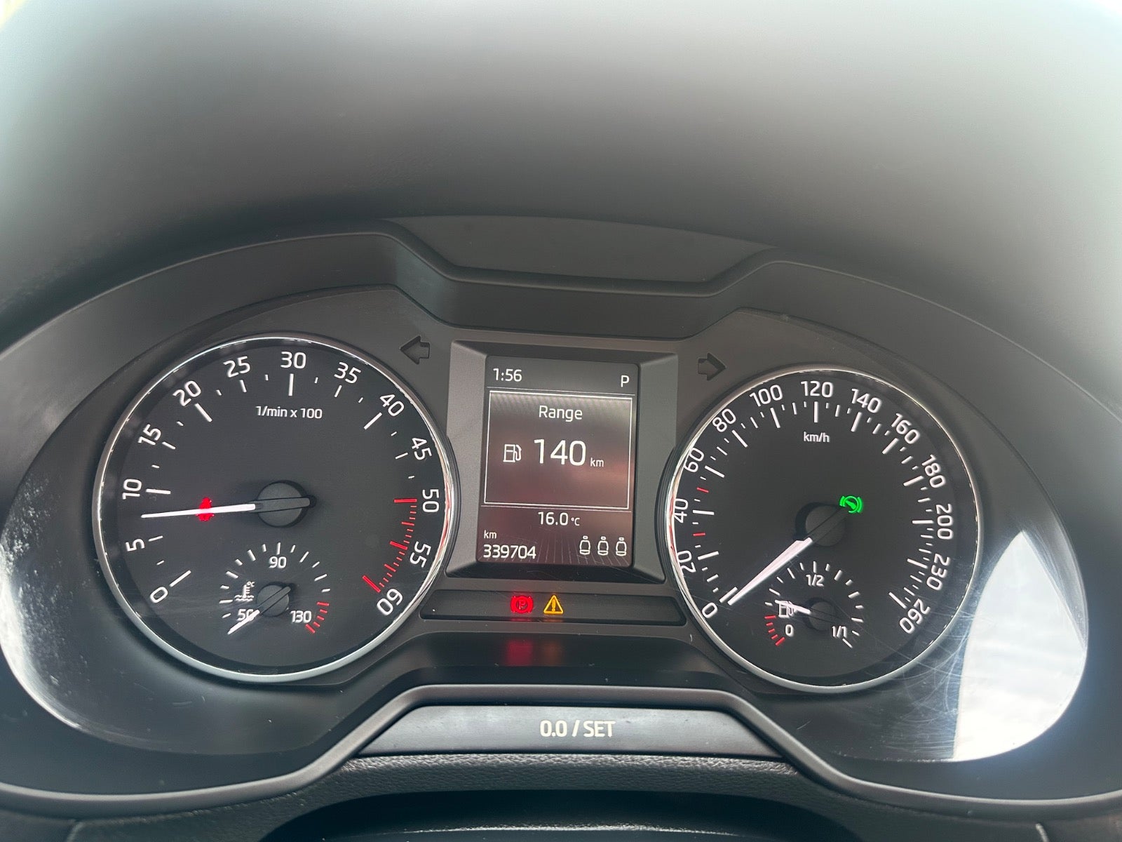 Skoda Octavia TDi 150 Elegance Combi DSG