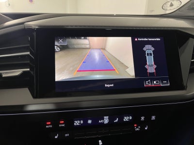 Audi Q4 e-tron S-line quattro Van