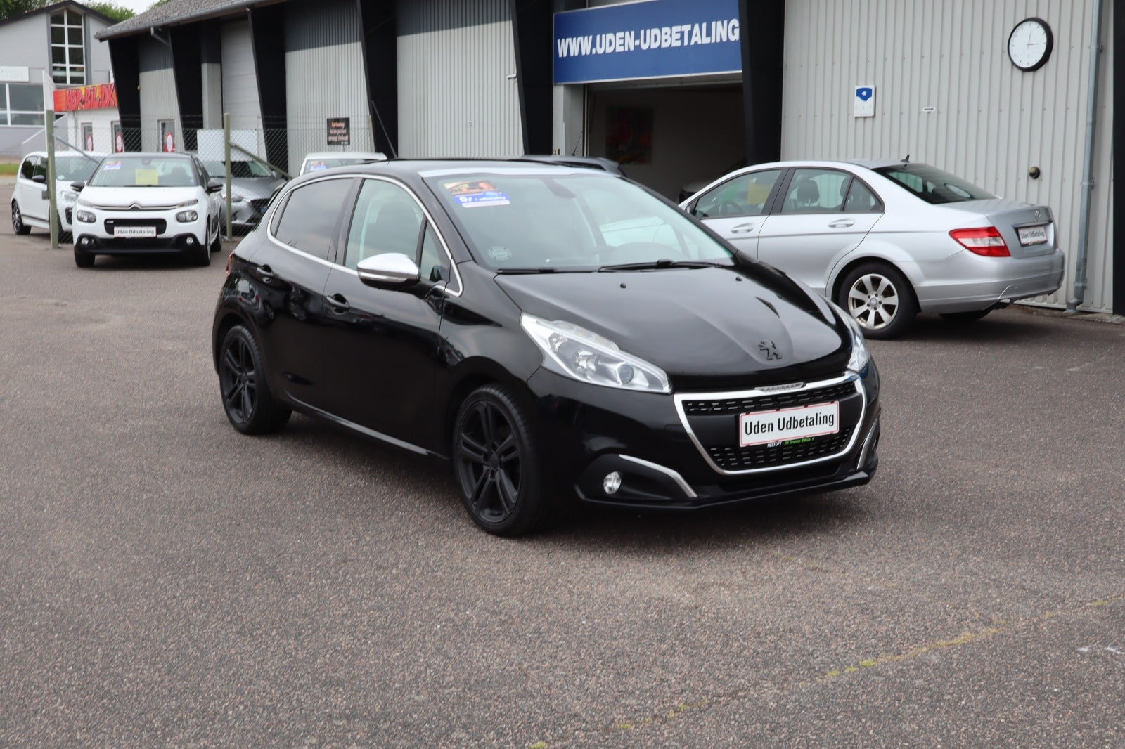 Billede af Peugeot 208 1,5 BlueHDi 100 Allure Sky