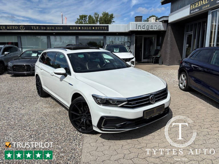 VW Passat GTE Highline+ Variant DSG