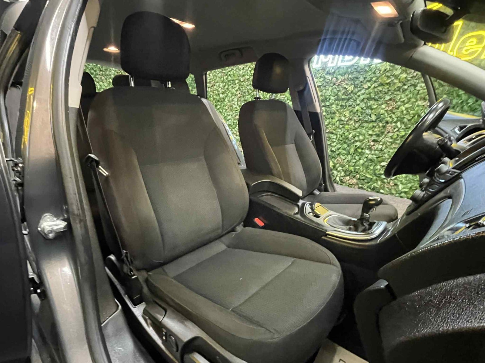 Billede af Opel Insignia 1,4 T 140 Edition Sports Tourer eco