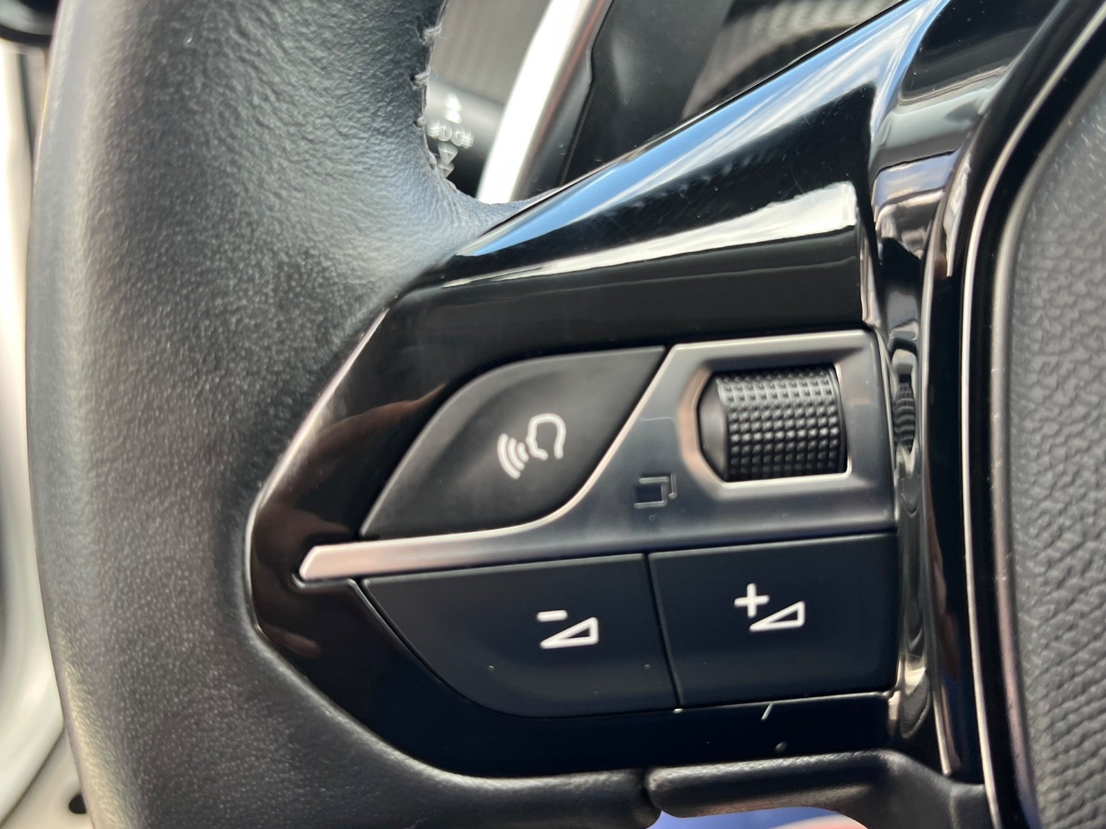 Billede af Peugeot 2008 1,2 PureTech 130 Allure EAT8