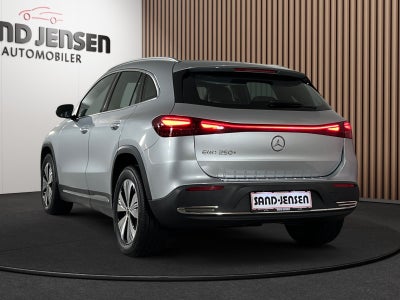 Mercedes EQA250+ Progressive Van