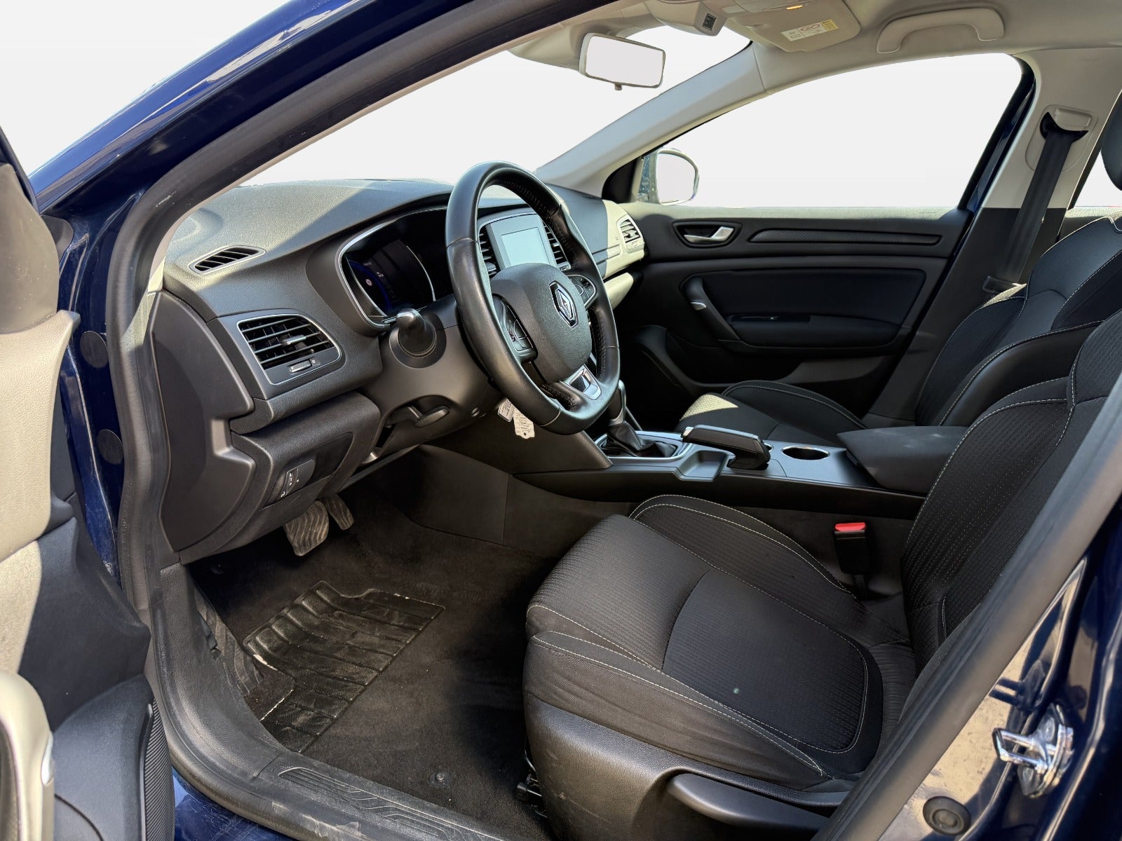 Billede af Renault Megane IV 1,2 TCe 130 Zen Sport Tourer EDC