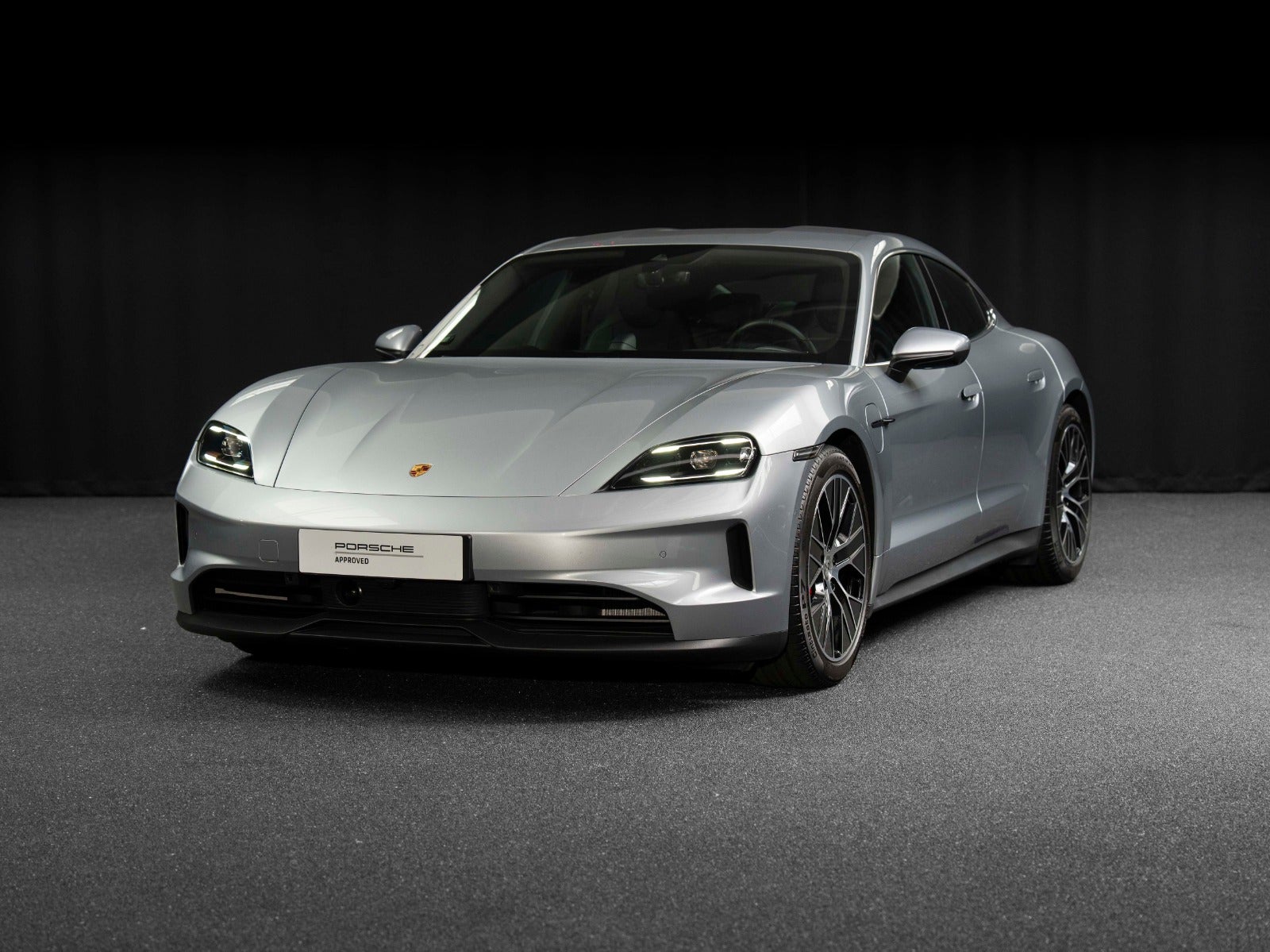 Porsche Taycan 4S