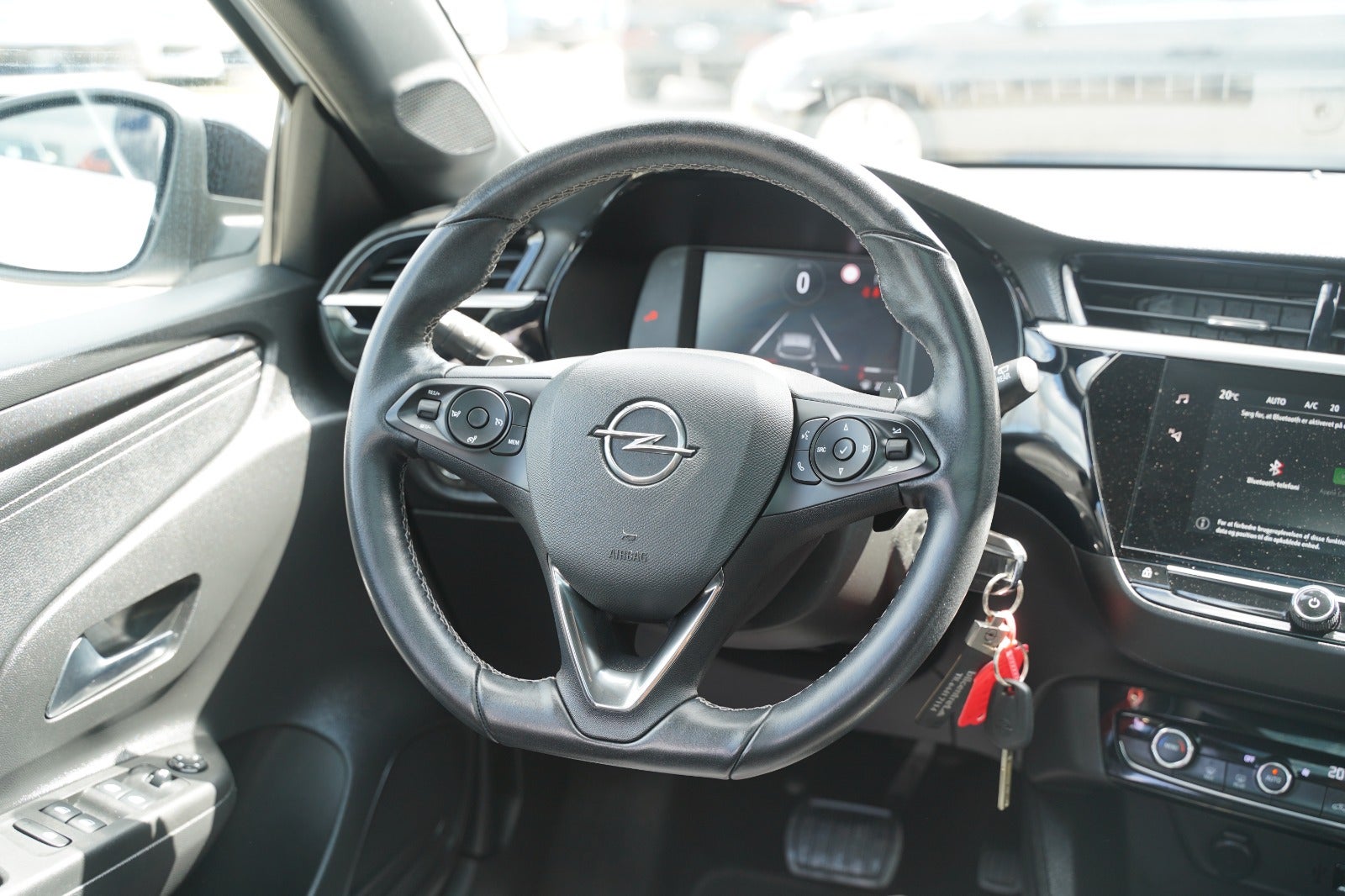 Billede af Opel Corsa 1,2 T 100 Sport aut.