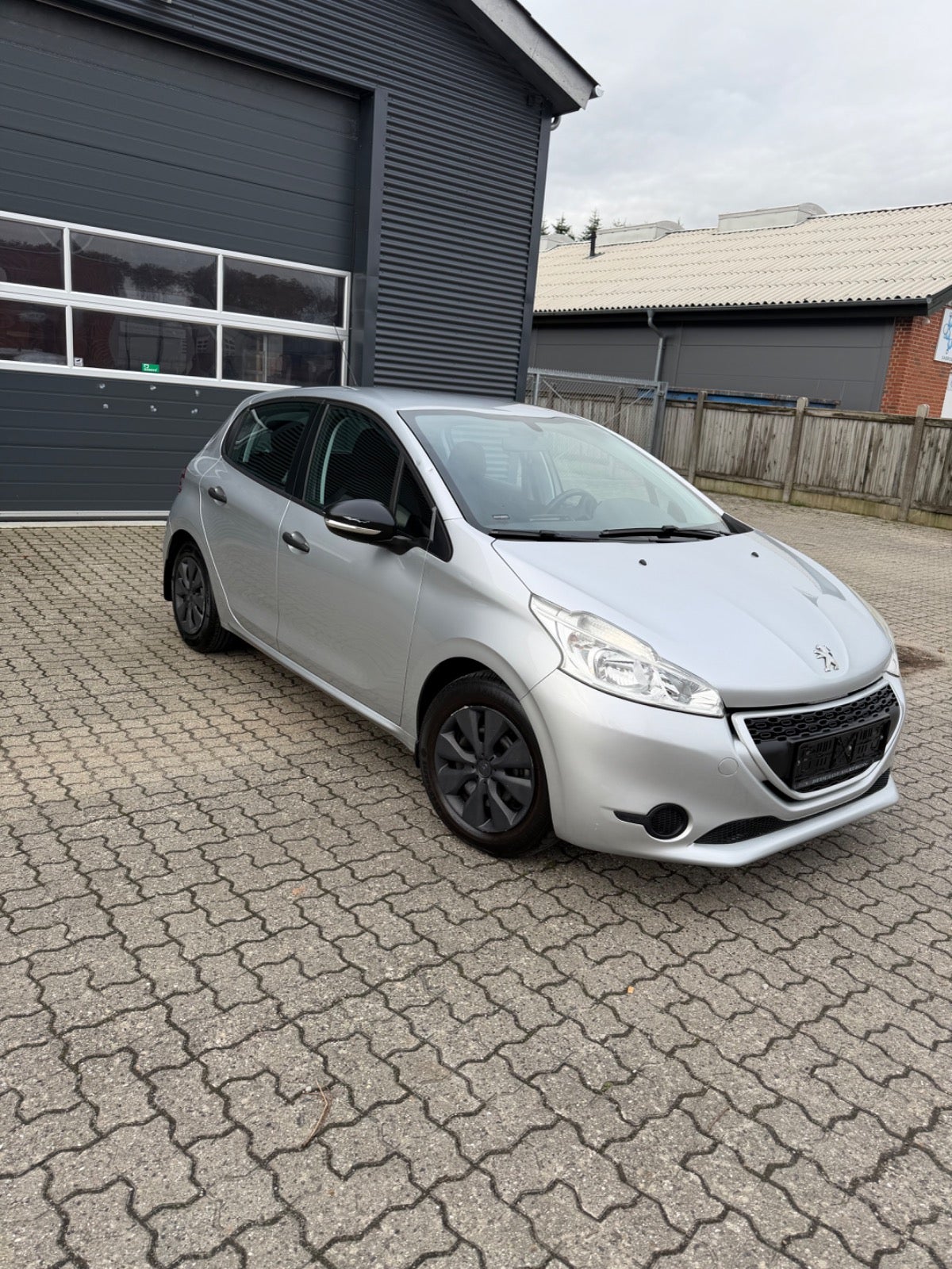 Peugeot 208 e-VTi 82 Active ESG - billede 2