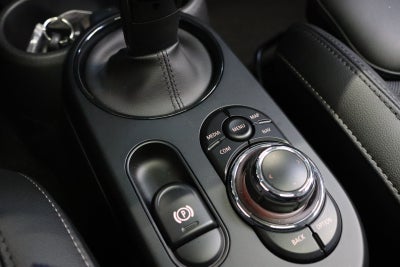 MINI Cooper SE Camden Edition