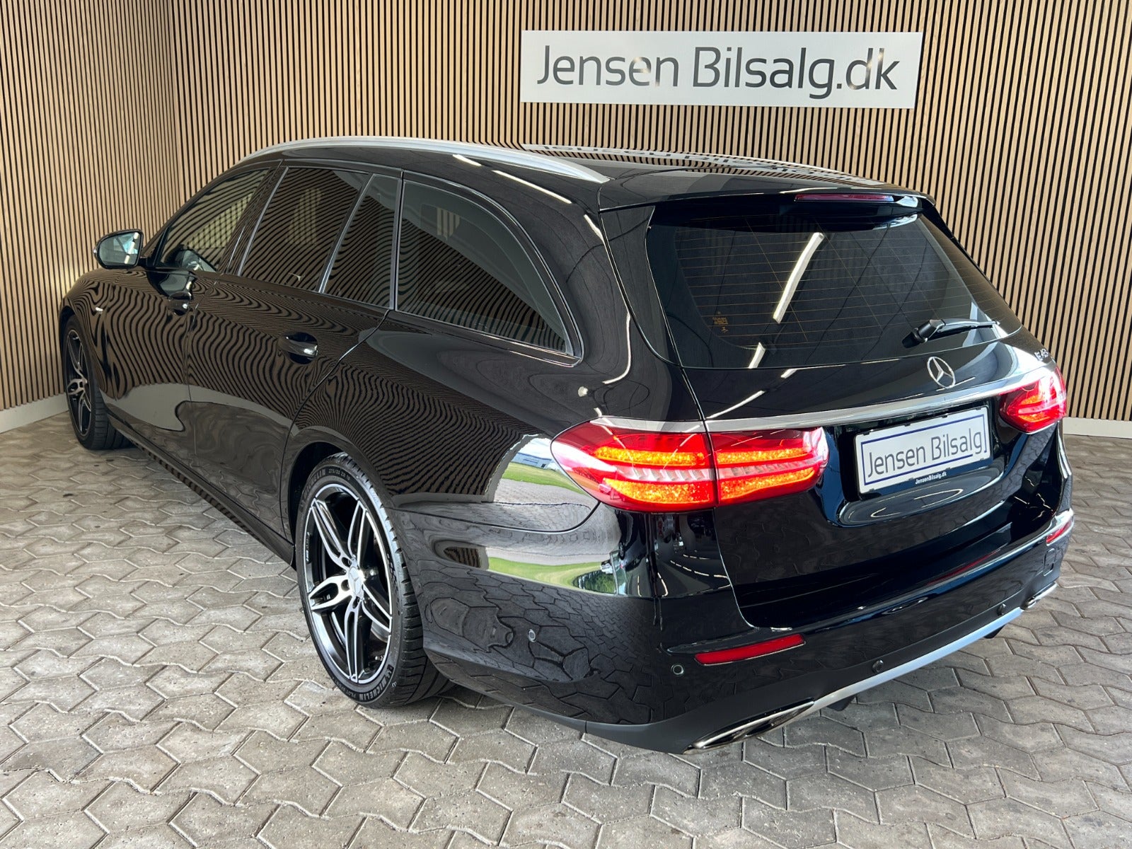 Mercedes E43 AMG stc. aut. 4Matic