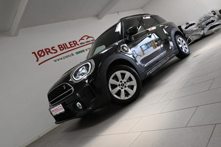 MINI Countryman Cooper SE Essential aut. ALL4