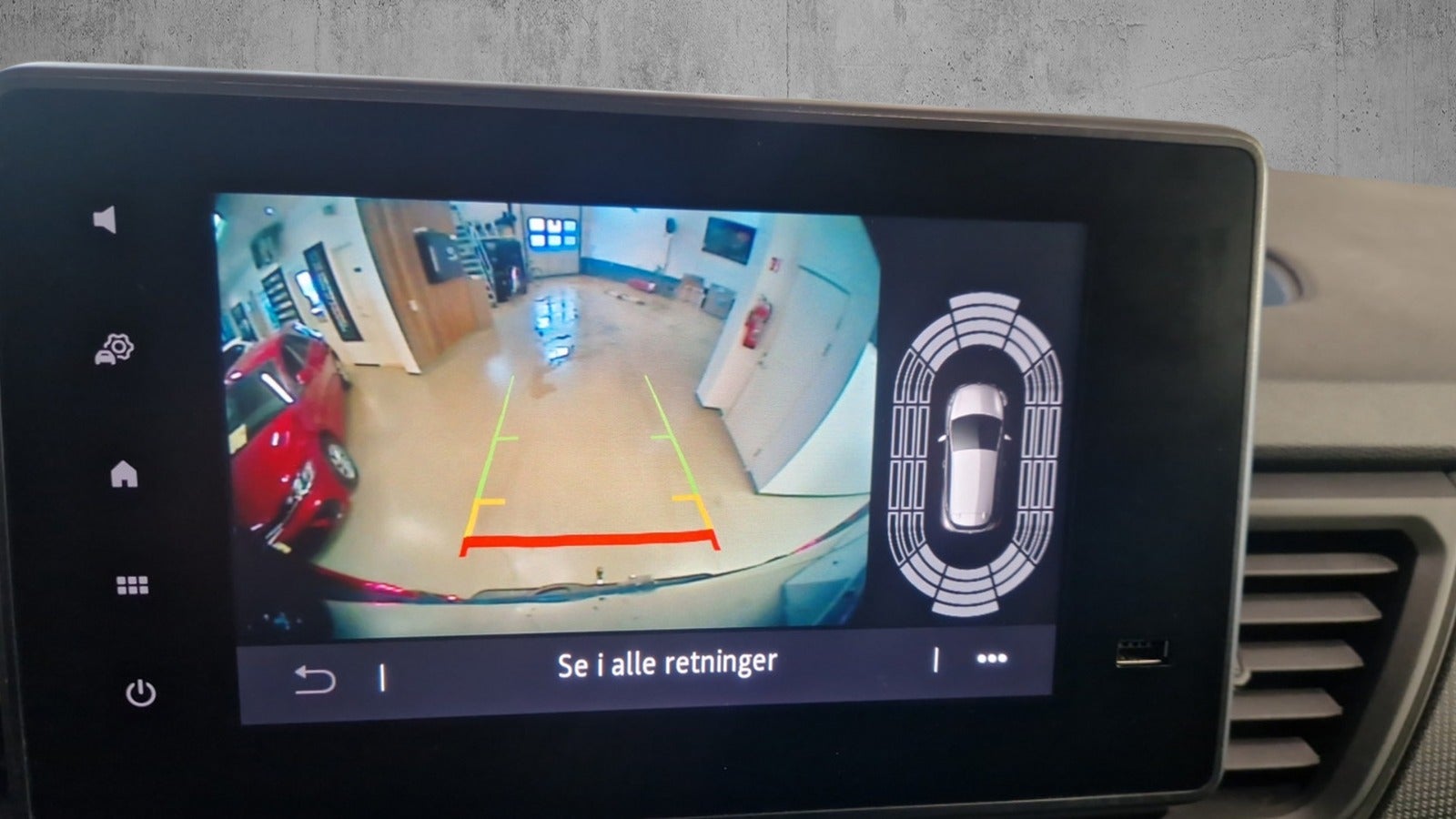 Billede af Renault Trafic 2,0 dCi 130 L2H1