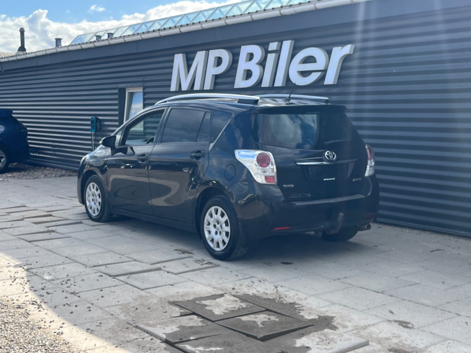Billede af Toyota Sportsvan 2,0 D-4D T2 Touch