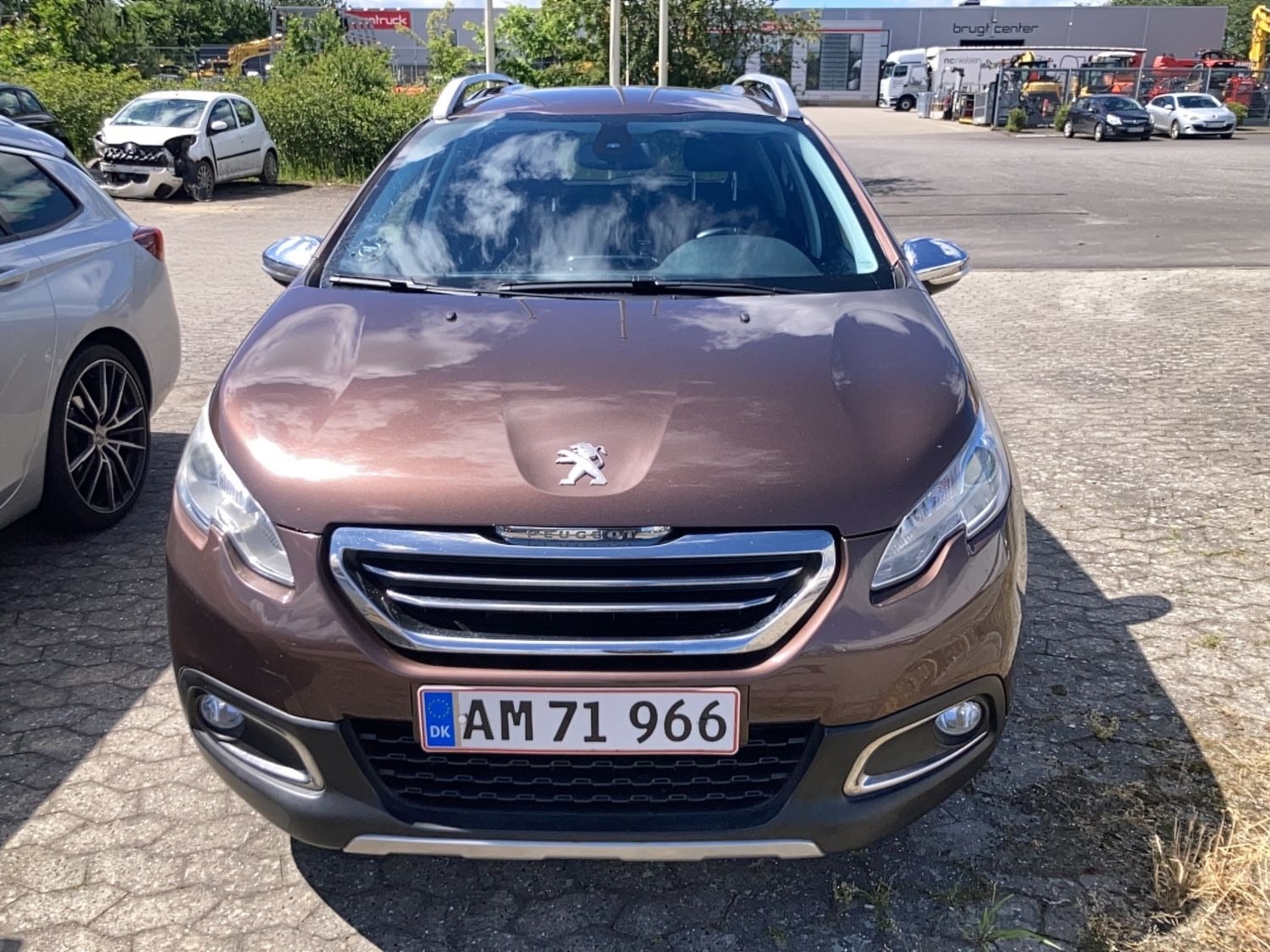 Peugeot 2008 e-HDi 92 Allure - Find den hos Langes Biler i Silkeborg