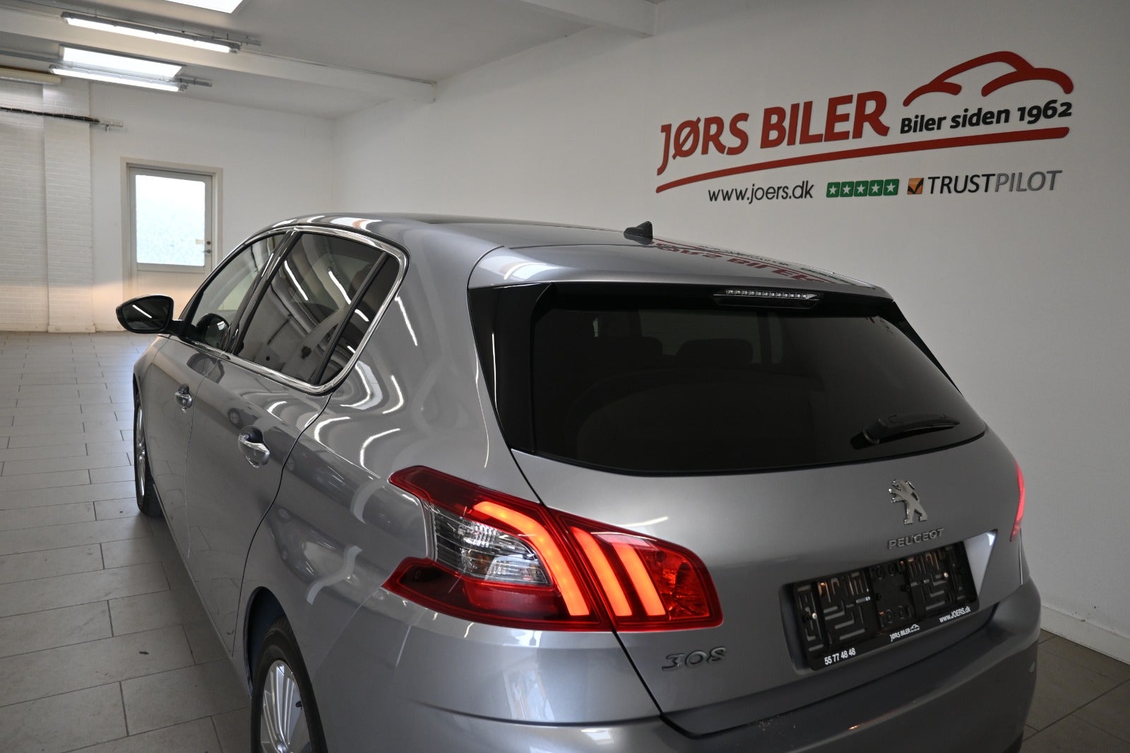 Peugeot 308 PureTech 130 Selection Sky