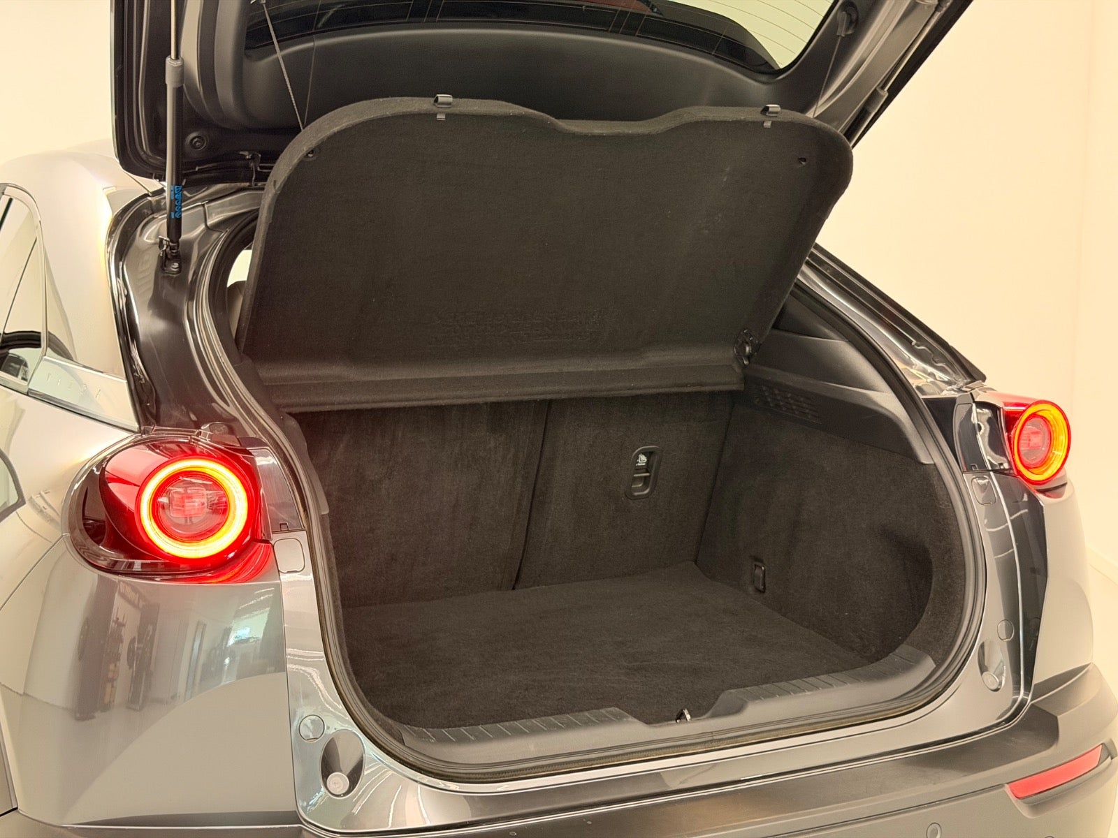 Billede af Mazda MX-30  e-SkyActiv Advantage