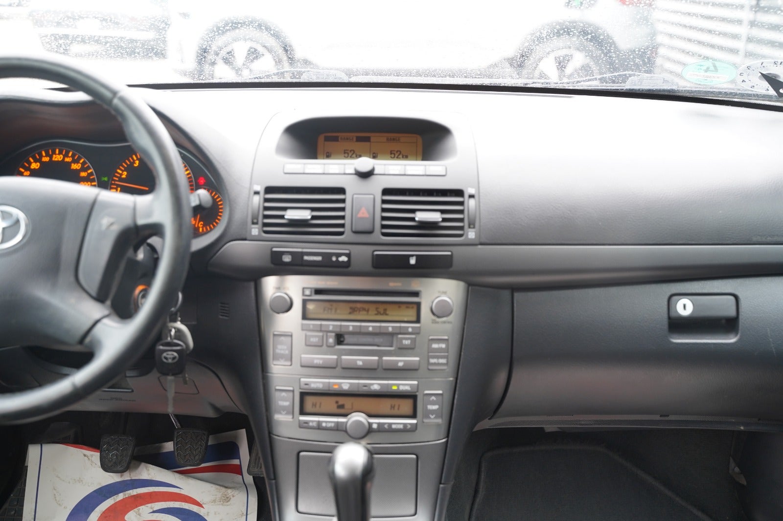 Billede af Toyota Avensis 1,8 VVT-i Terra stc.