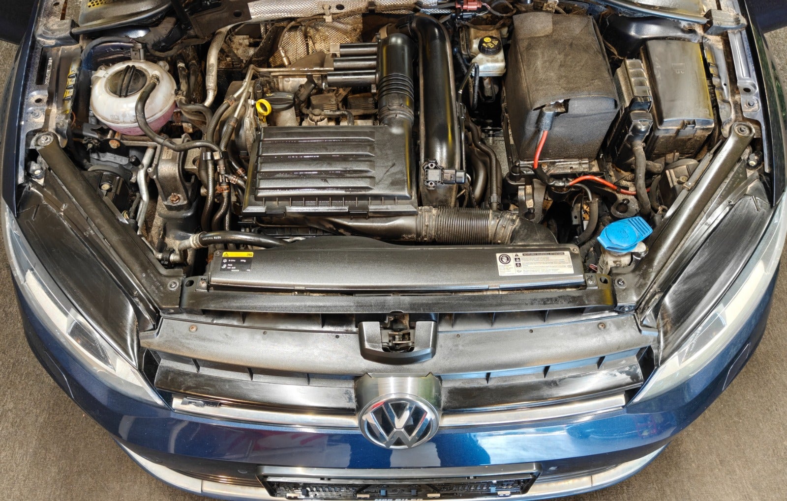 Billede af VW Golf VII 1,4 TSi 150 R-line Variant DSG BMT