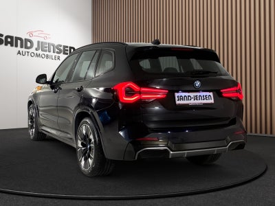 BMW iX3 Charged M-Sport