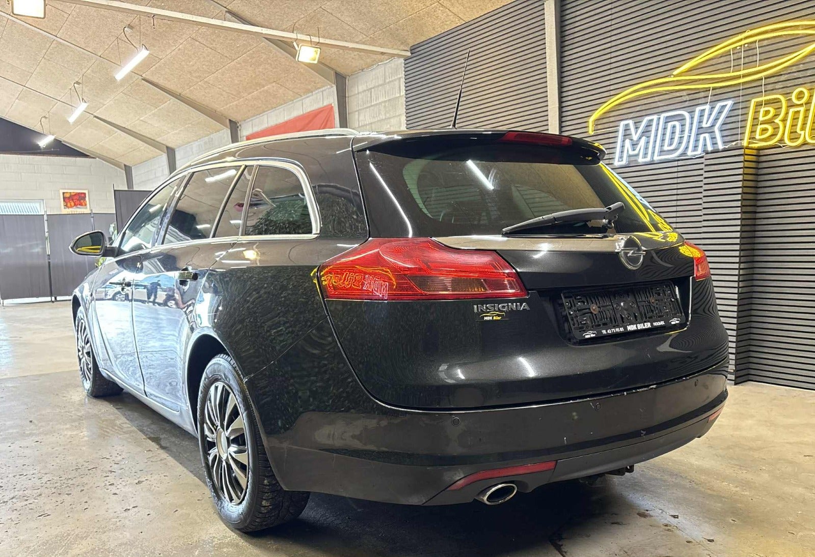 Billede af Opel Insignia 1,8 Edition Sports Tourer