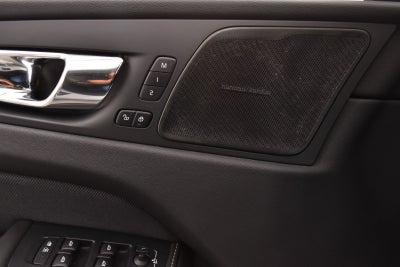 Volvo XC60 B5 235 R-Design aut. AWD