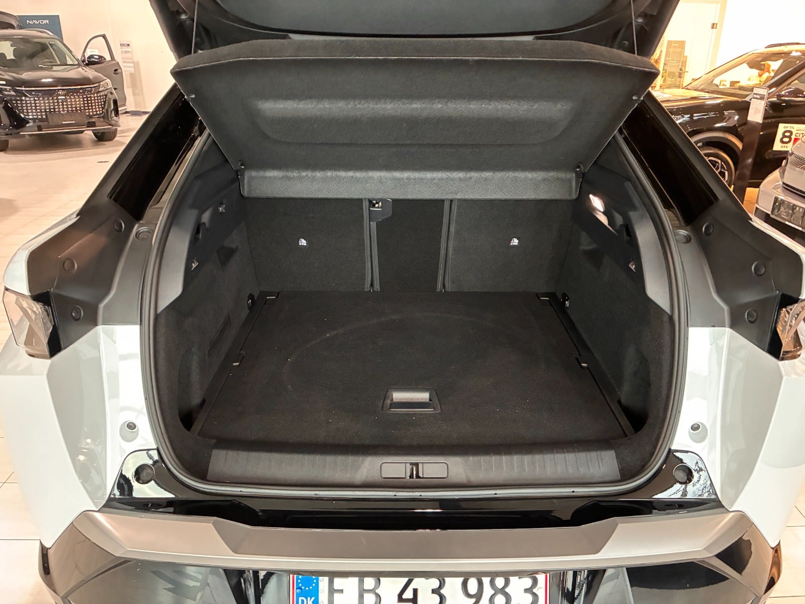 Billede af Peugeot e-3008 77 GT Pack