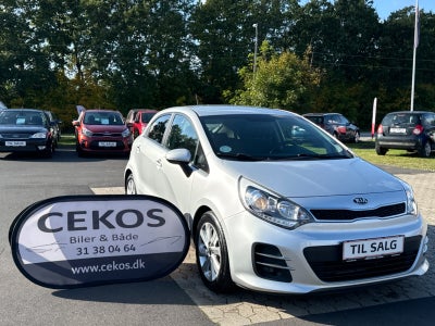 Kia Rio 1,4 CRDi 90 Limited Diesel modelår 2015 km 221000 Sølvmetal nysynet klimaanlæg ABS airbag al