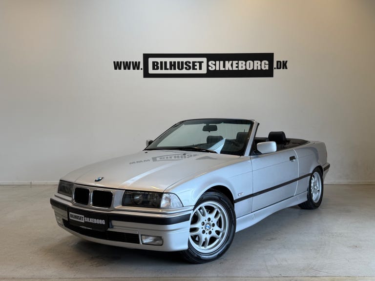 BMW 320i Cabriolet