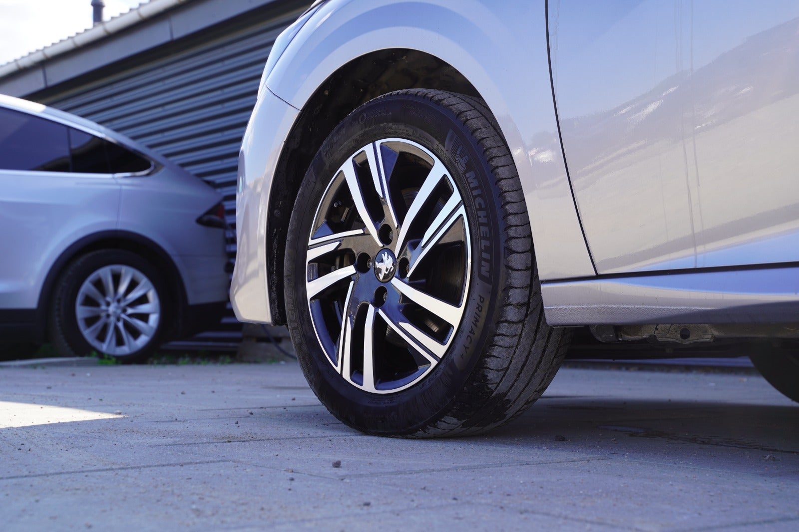 Billede af Peugeot 208 1,5 BlueHDi 100 Allure Pack