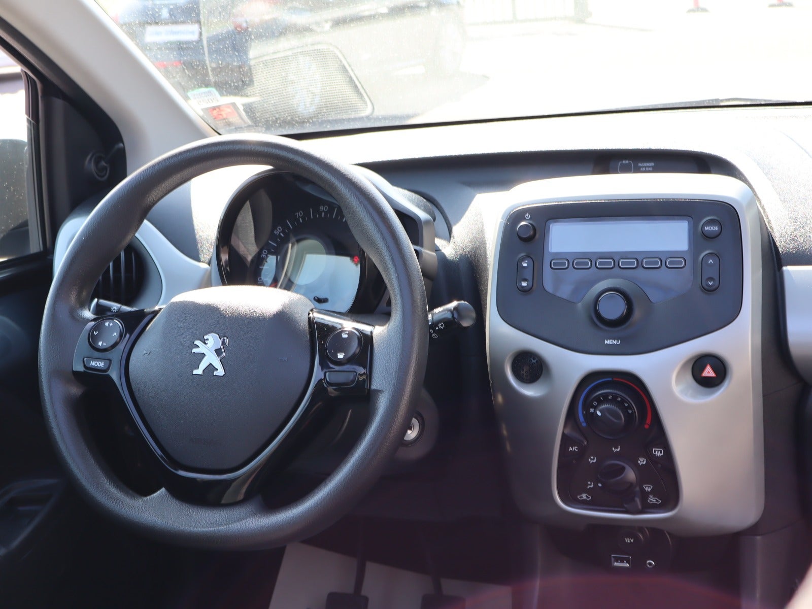 Billede af Peugeot 108 1,0 e-VTi 69 Allure TOP!