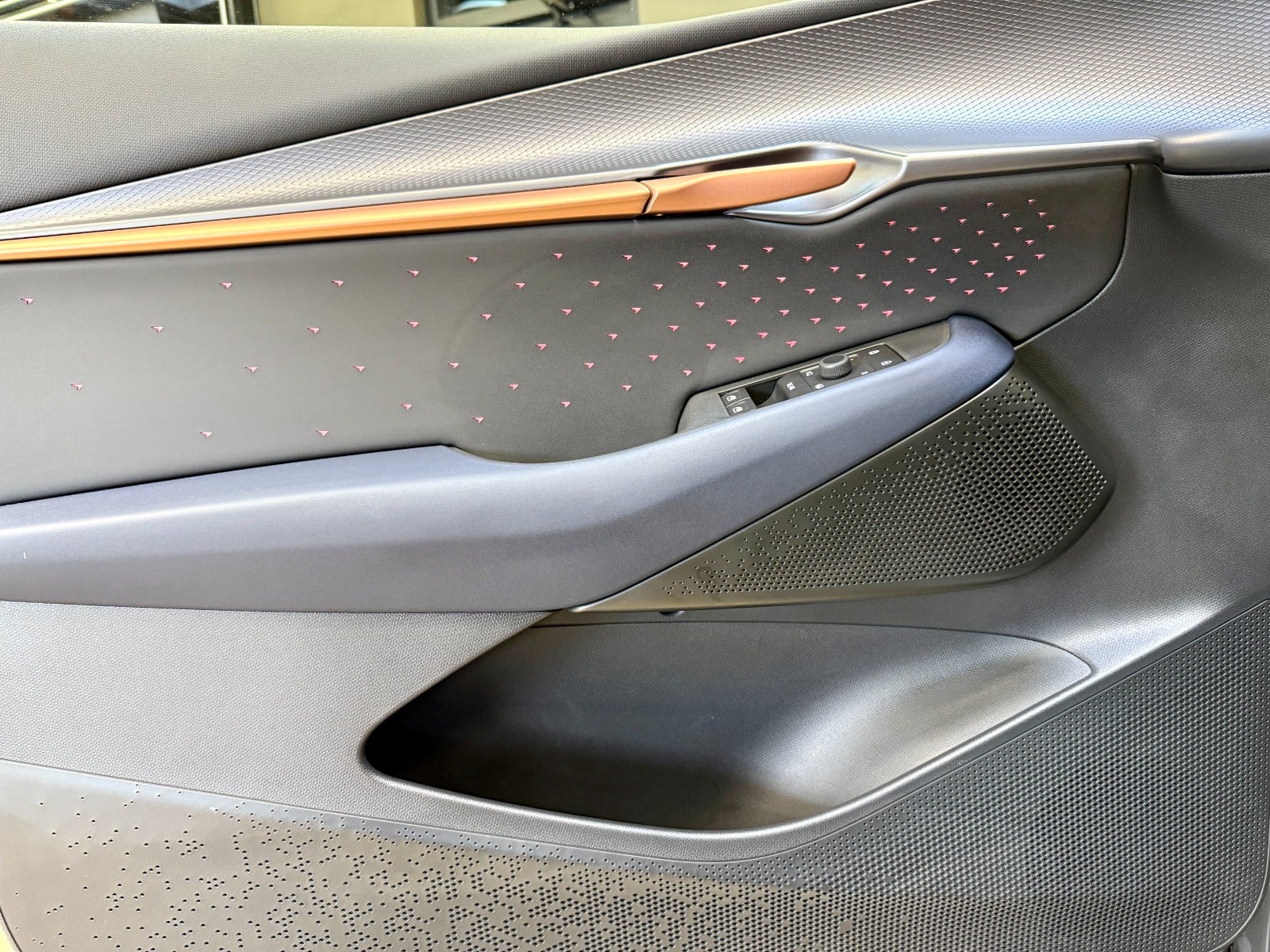 Billede af Cupra Tavascan 77 VZ Adrenaline