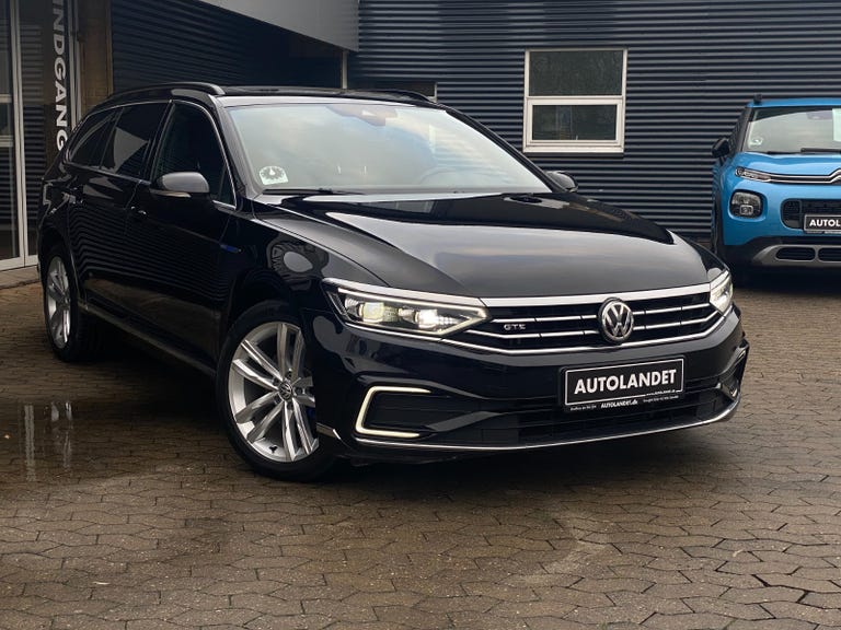VW Passat GTE Variant DSG