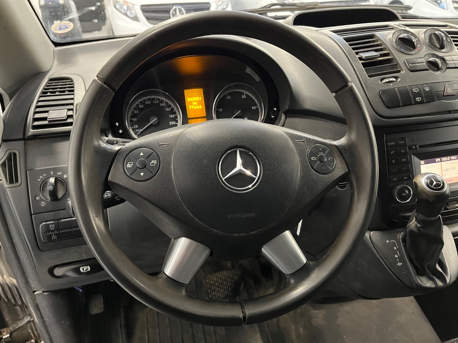 Billede af Mercedes Vito 122 3,0 CDi Standard aut. L