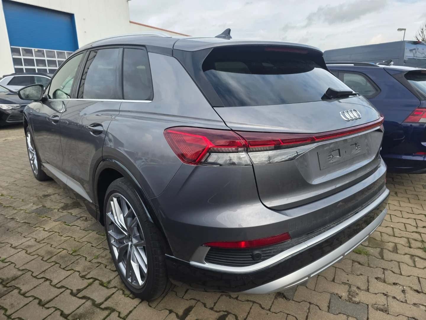 Audi Q4 e-tron S-line quattro