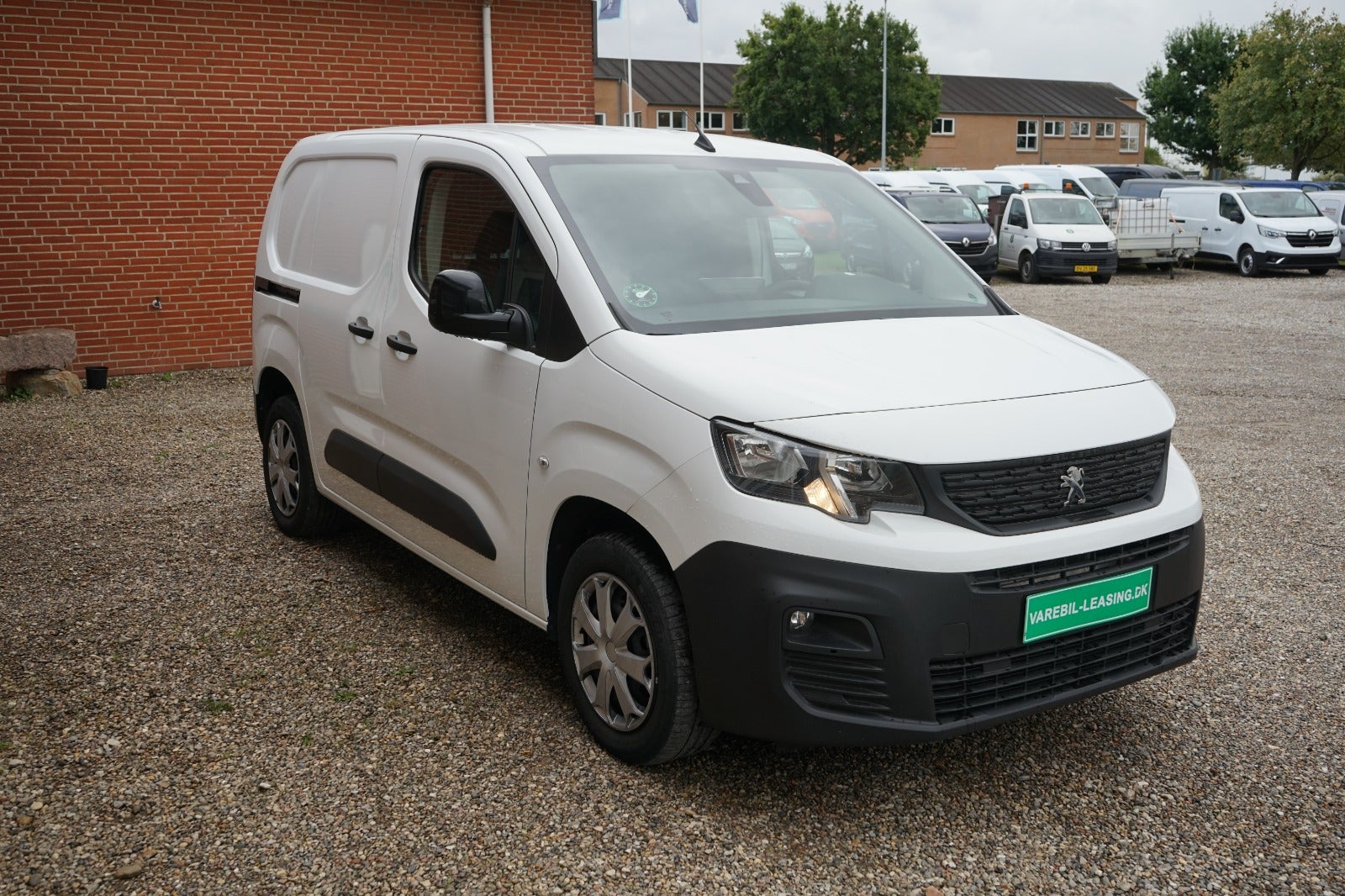 Billede af Peugeot Partner 1,5 BlueHDi 100 L1V1 Plus Van