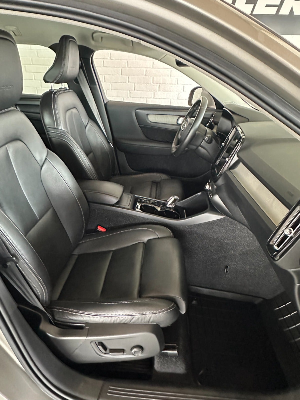 Billede af Volvo XC40 2,0 D3 150 Inscription aut.