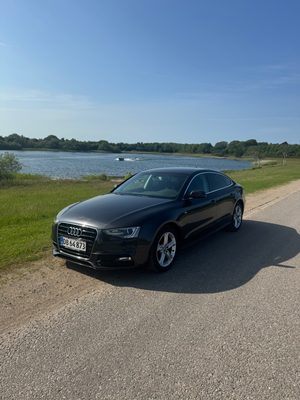 Audi A5 1,8 TFSi 144 S-line Sportback Multitr. 5d