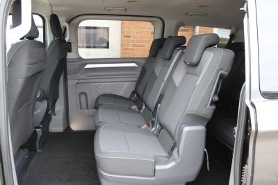 VW e-Caravelle Life SWB