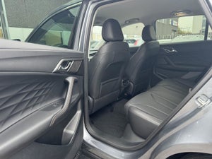 MG EHS PHEV Luxury