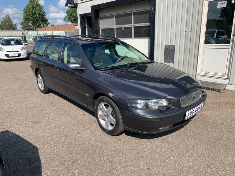 Volvo V70 T aut.